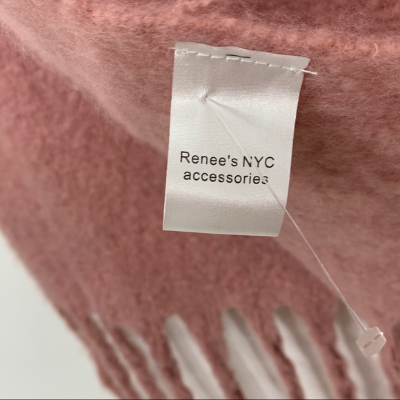 Solid Blush Pink Plush Fuzzy Blanket Scarf With Fringe By Renee’s NY New Nwot - Picture 6 of 8